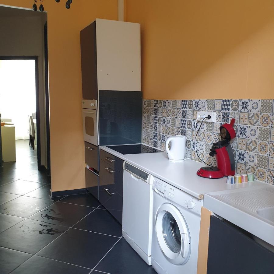 Appartement Intra Muros 8 Personnes Climatise Wifi Stationnement Facile Avignon Exteriér fotografie